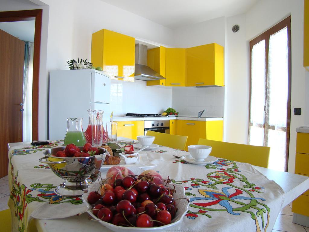 Residence Acquamarina San Benedetto del Tronto Bagian luar foto